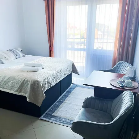 Osrodek Wczasowy レバ