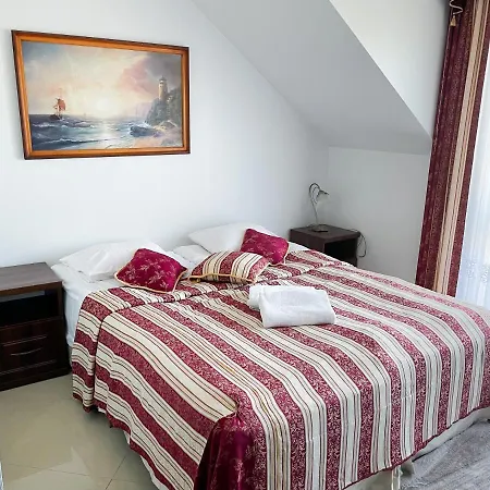 Osrodek Wczasowy ホリデーパーク レバ