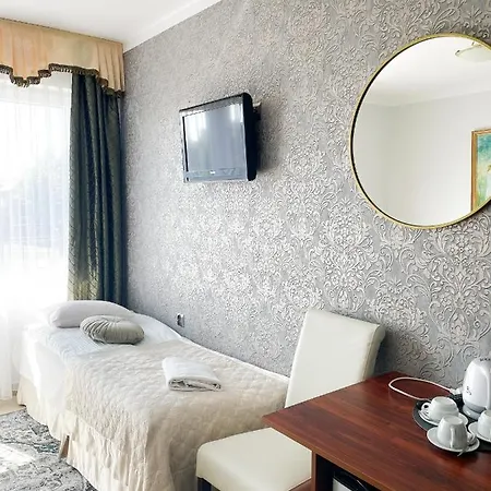 Osrodek Wczasowy レバ