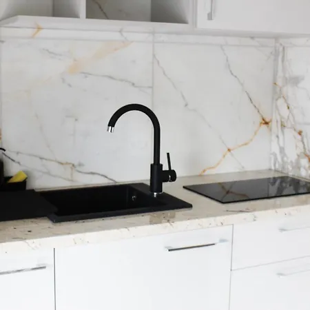 Osrodek Wczasowy レバ